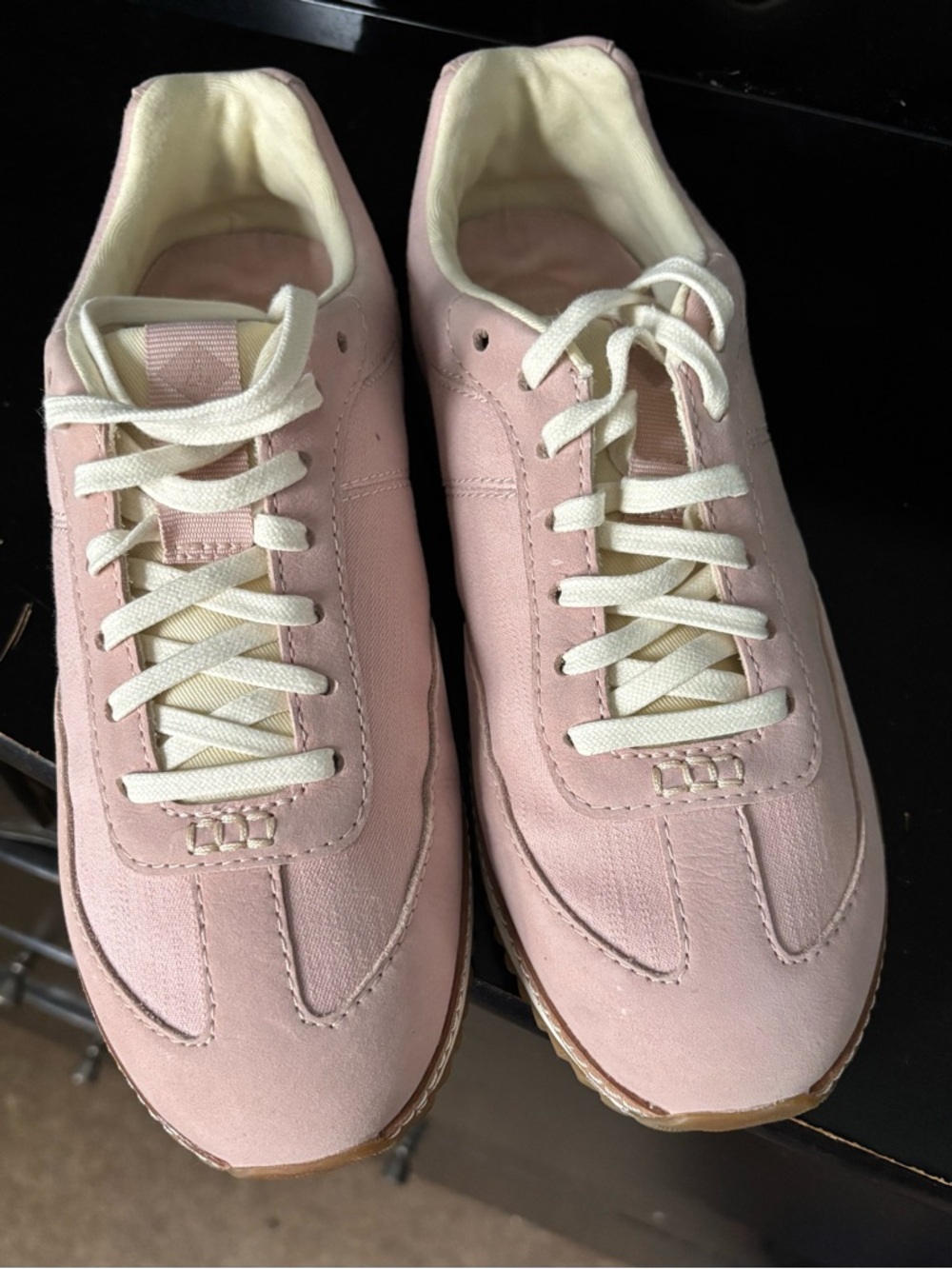 Sperry Women's Low-Top Sneakers in Light Pink with Cream Laces